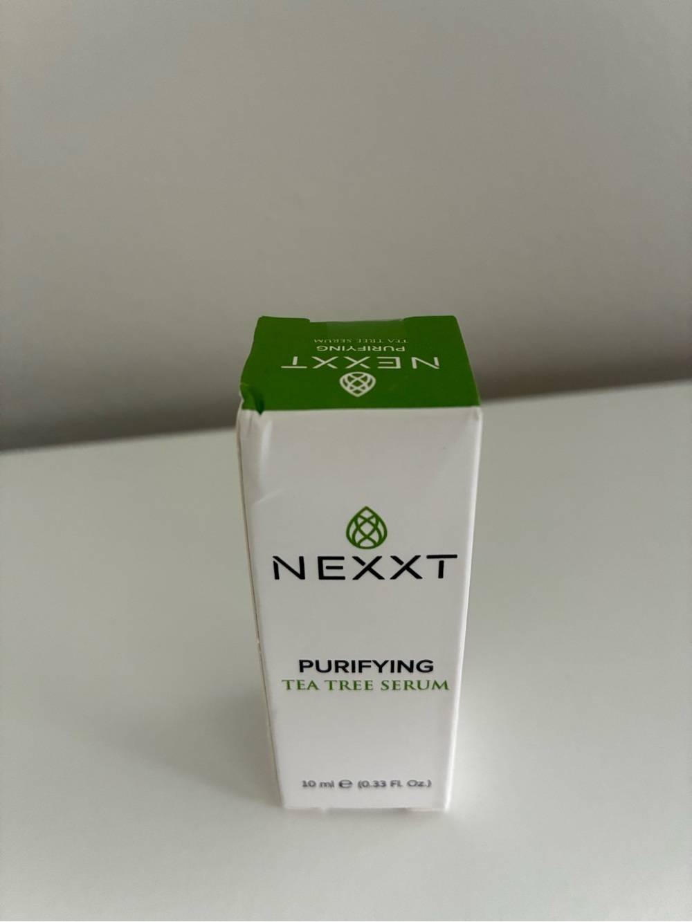 Nexxt Purifying Tea Tree Serum — Green & White
